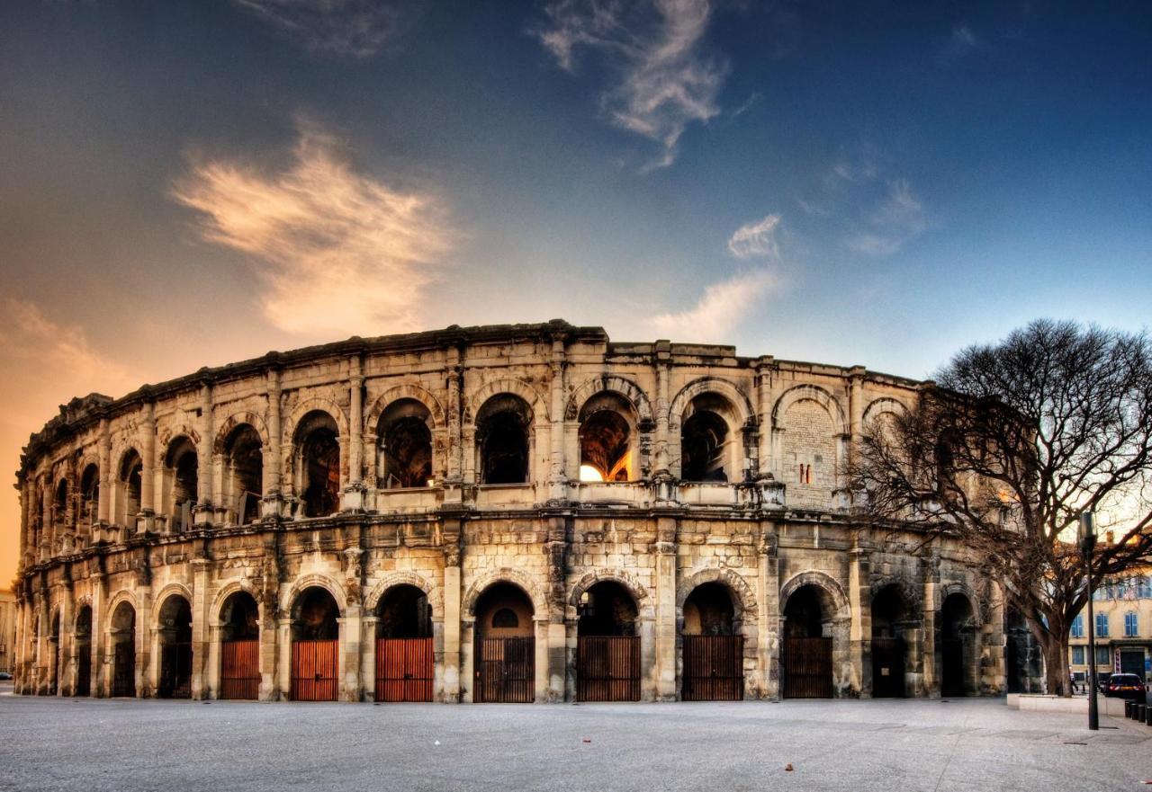 Hotel Majestic Nimes Exterior photo